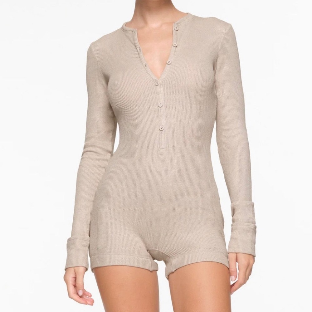 Waffle Button Up Henley Onsie Size L - Stone